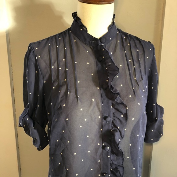 Banana Republic navy polka dot shear top xs - Picture 2 of 8